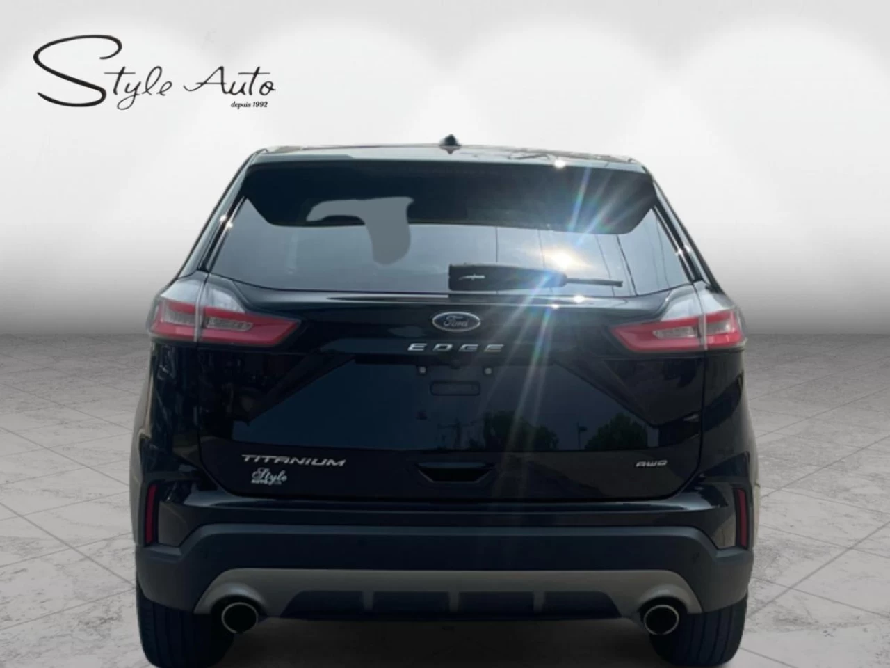 2021 Ford Edge Titanium AWD FULLY LOADED Main Image