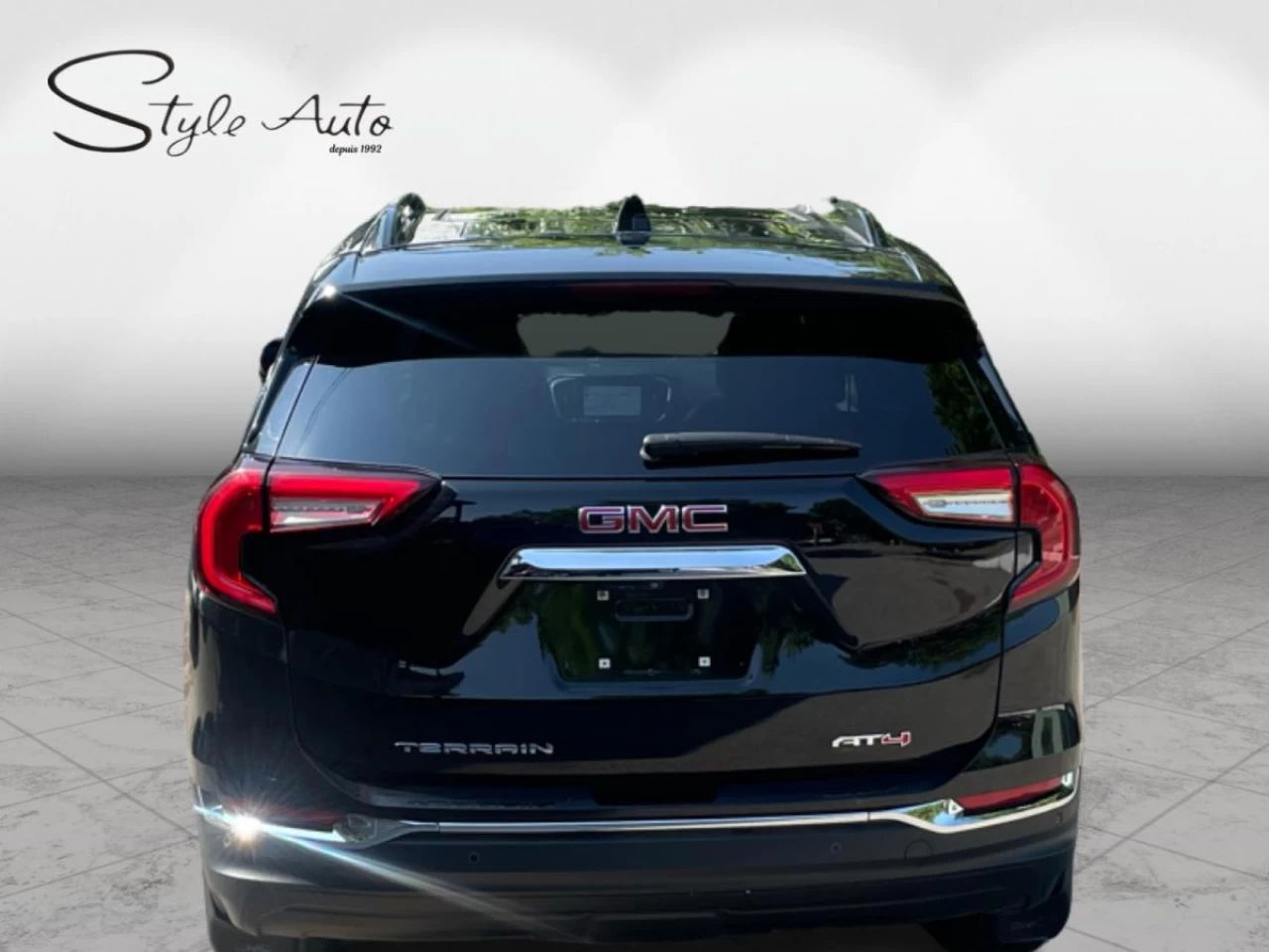 2022 GMC Terrain AWD AT4 Image principale