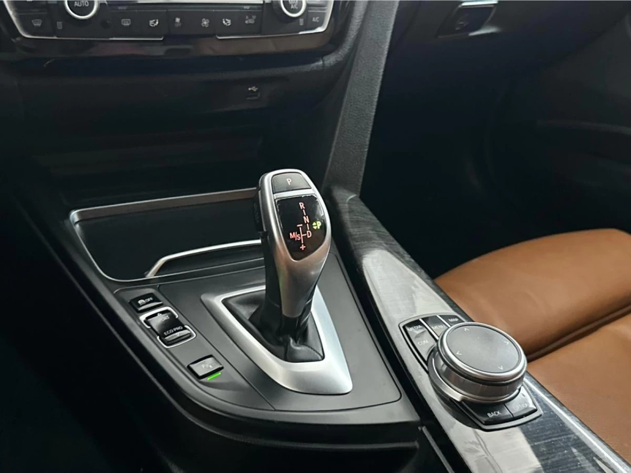 2018 BMW 3 Series Sedan Main Image