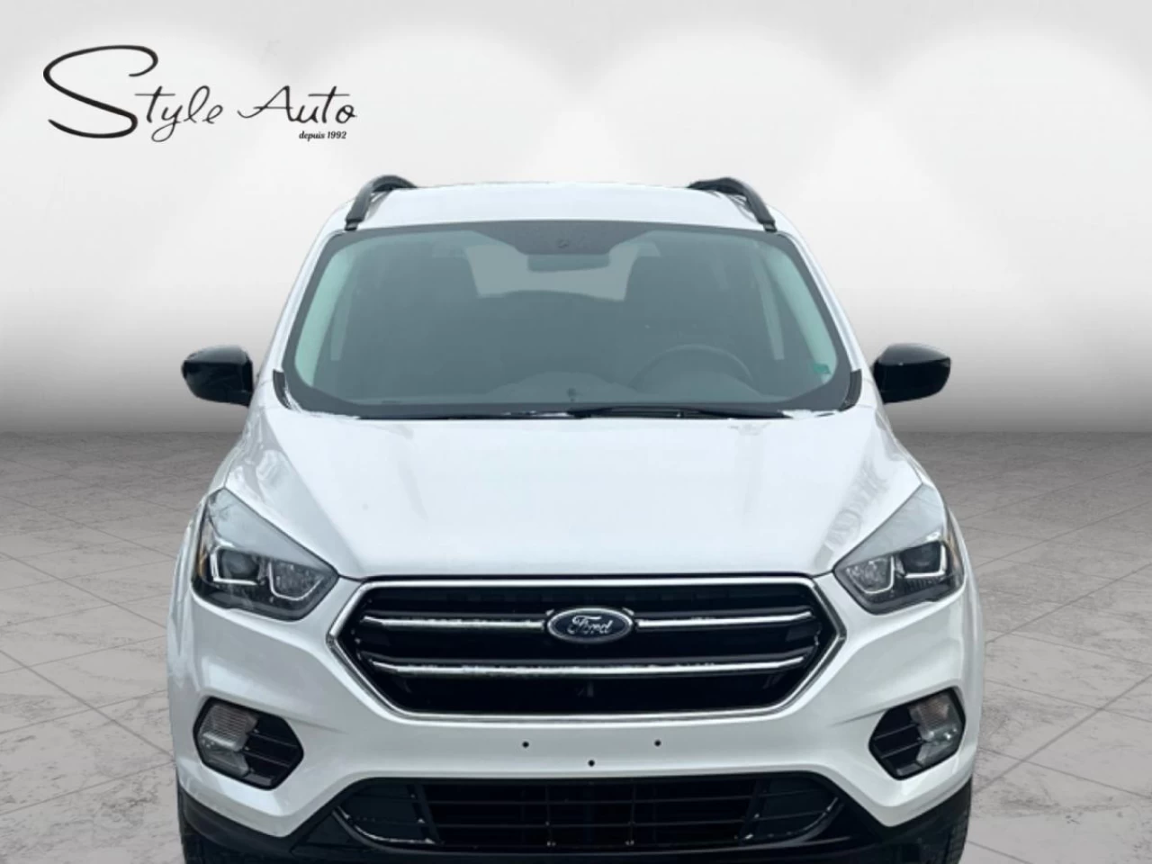 2018 Ford Escape SE 4WD Image principale