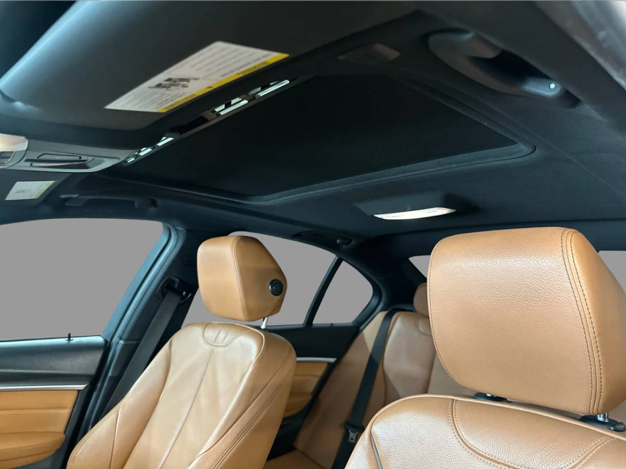 2018 BMW 3 Series Sedan Main Image