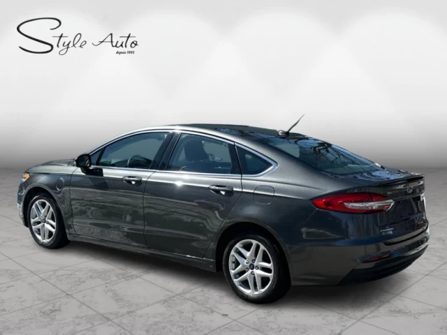 Ford Fusion Energi Titanium FWD Hybride 2019