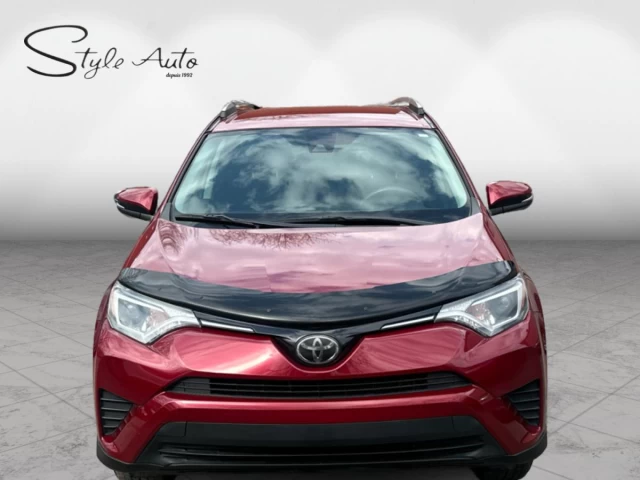 Toyota RAV4 AWD LE 2018