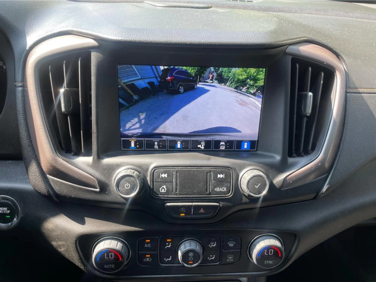 2022 GMC Terrain AWD AT4 Image principale