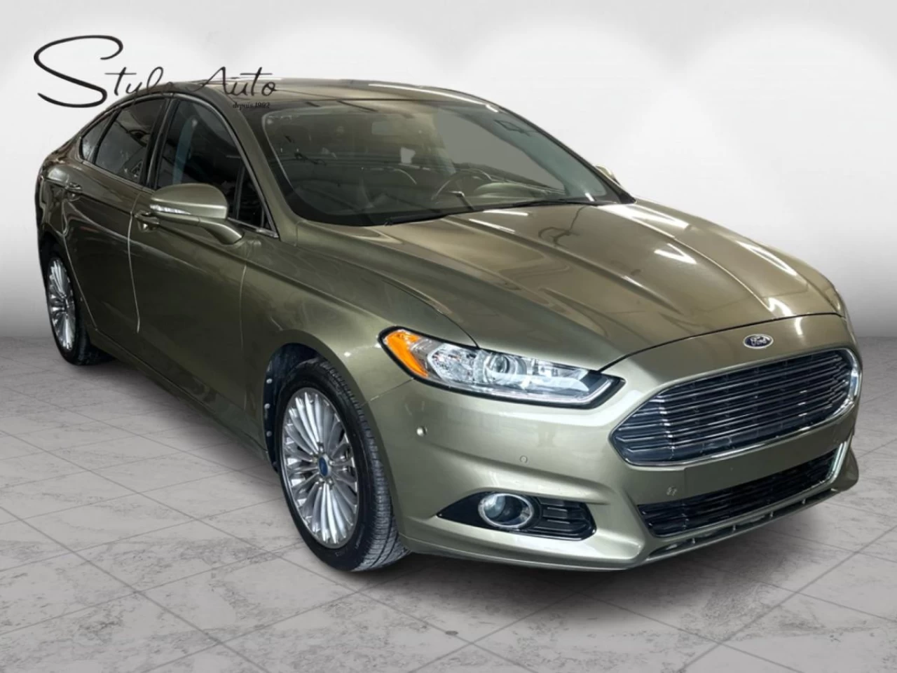 2013 Ford Fusion Titanium AWD Image principale