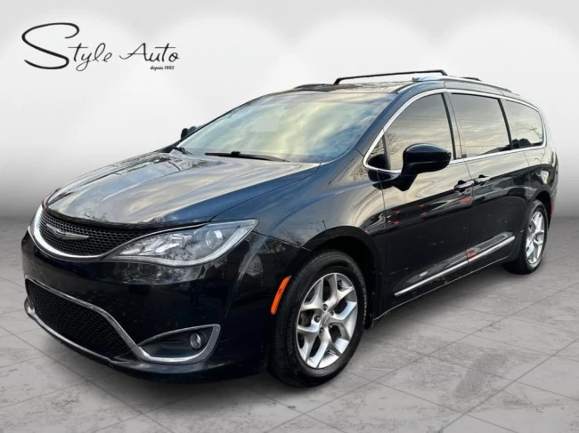 Chrysler Pacifica - 2018