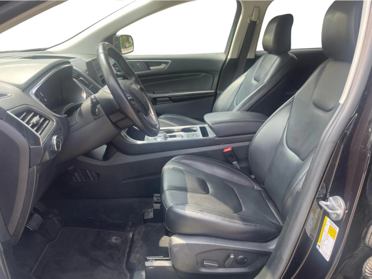 2021 Ford Edge Titanium AWD FULLY LOADED Main Image