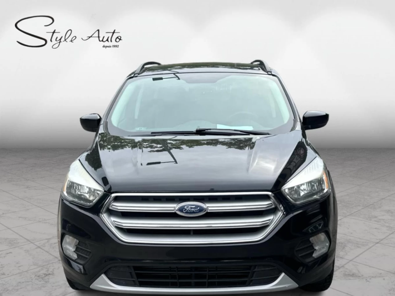 2017 Ford Escape 4WD 4dr SE Image principale