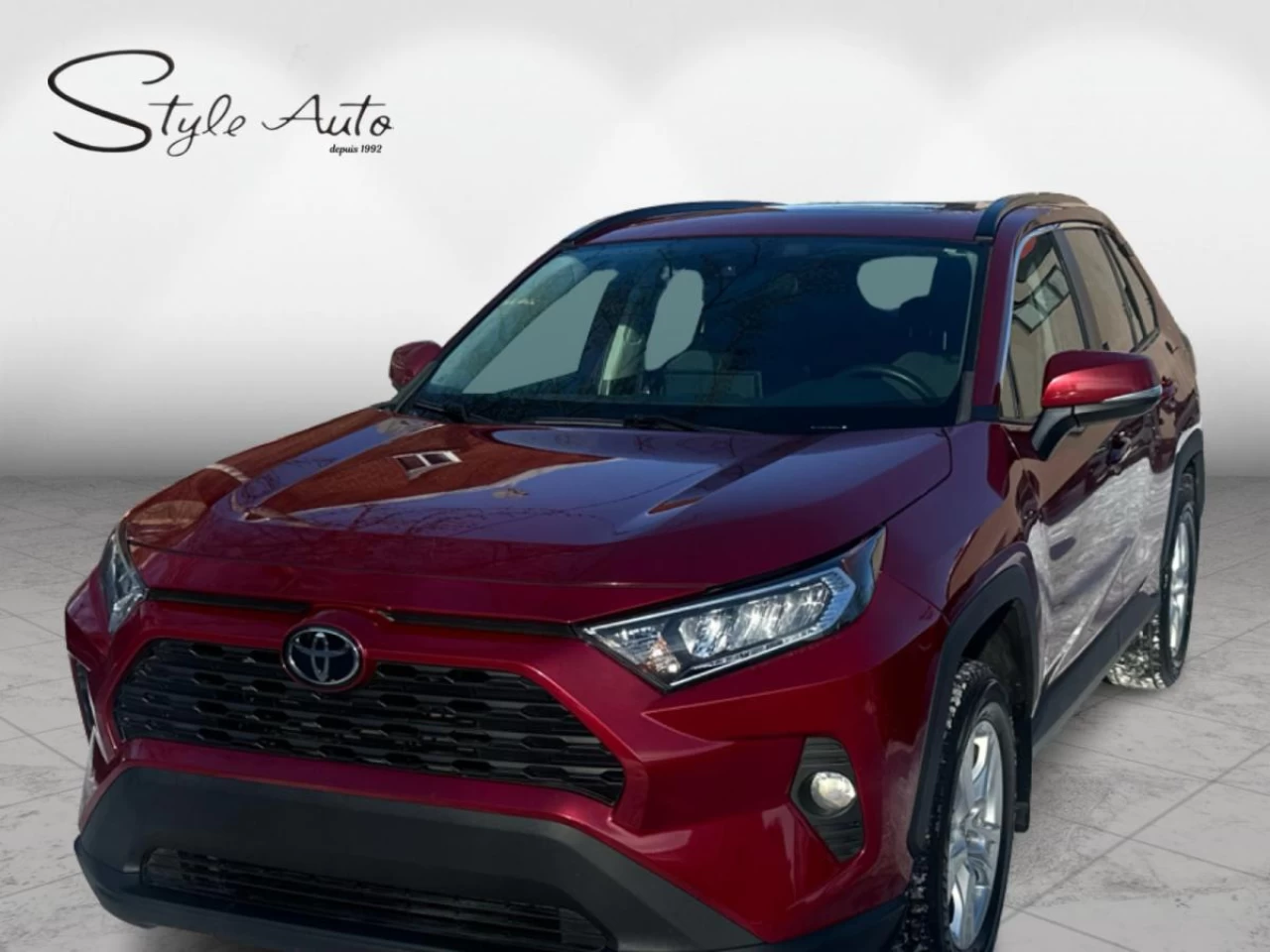 2021 Toyota RAV4 XLE AWD Image principale