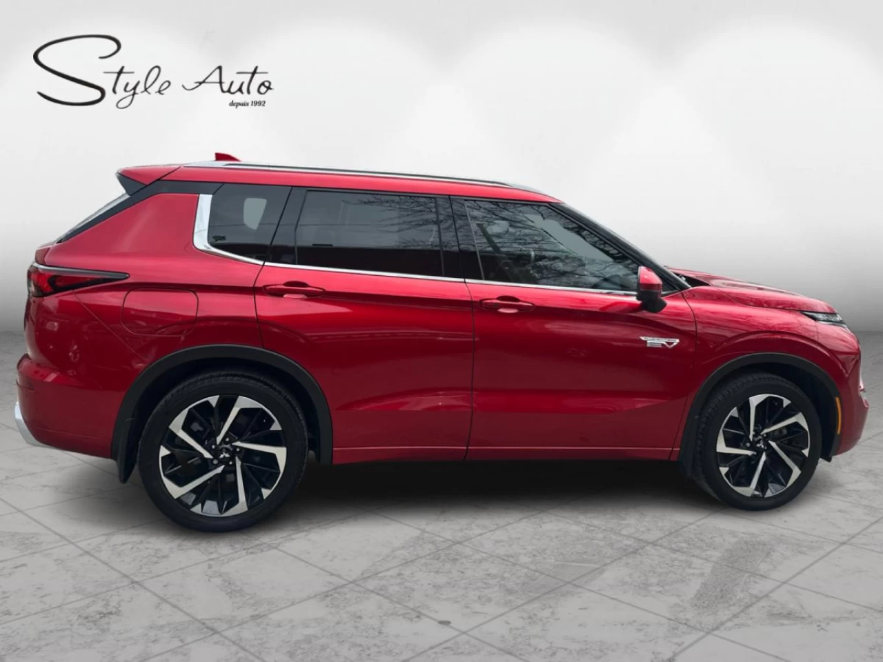 2024 Mitsubishi Outlander GT S-AWC hybride 7 pass Image principale