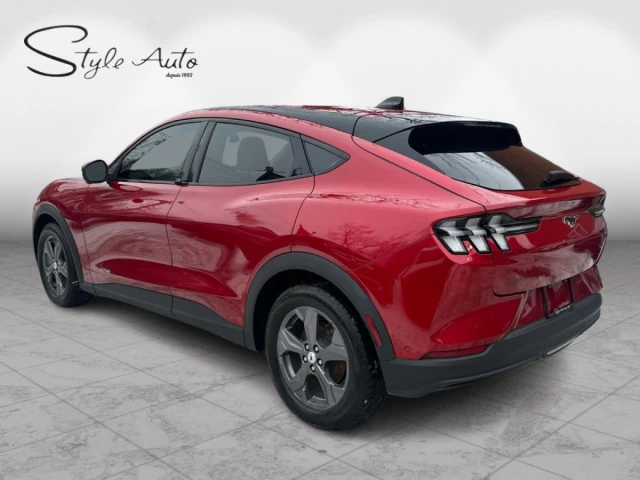 Ford Mustang Mach-E Select AWD 2023