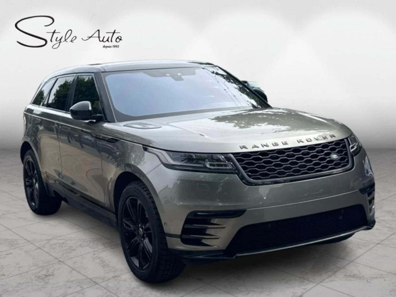 2018 Land Rover Range Rover Velar D180 R-Dynamic SE Image principale