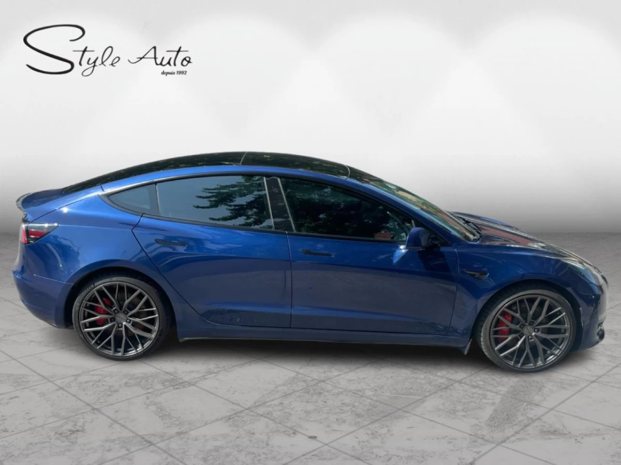 2022 Tesla Model 3  Main Image