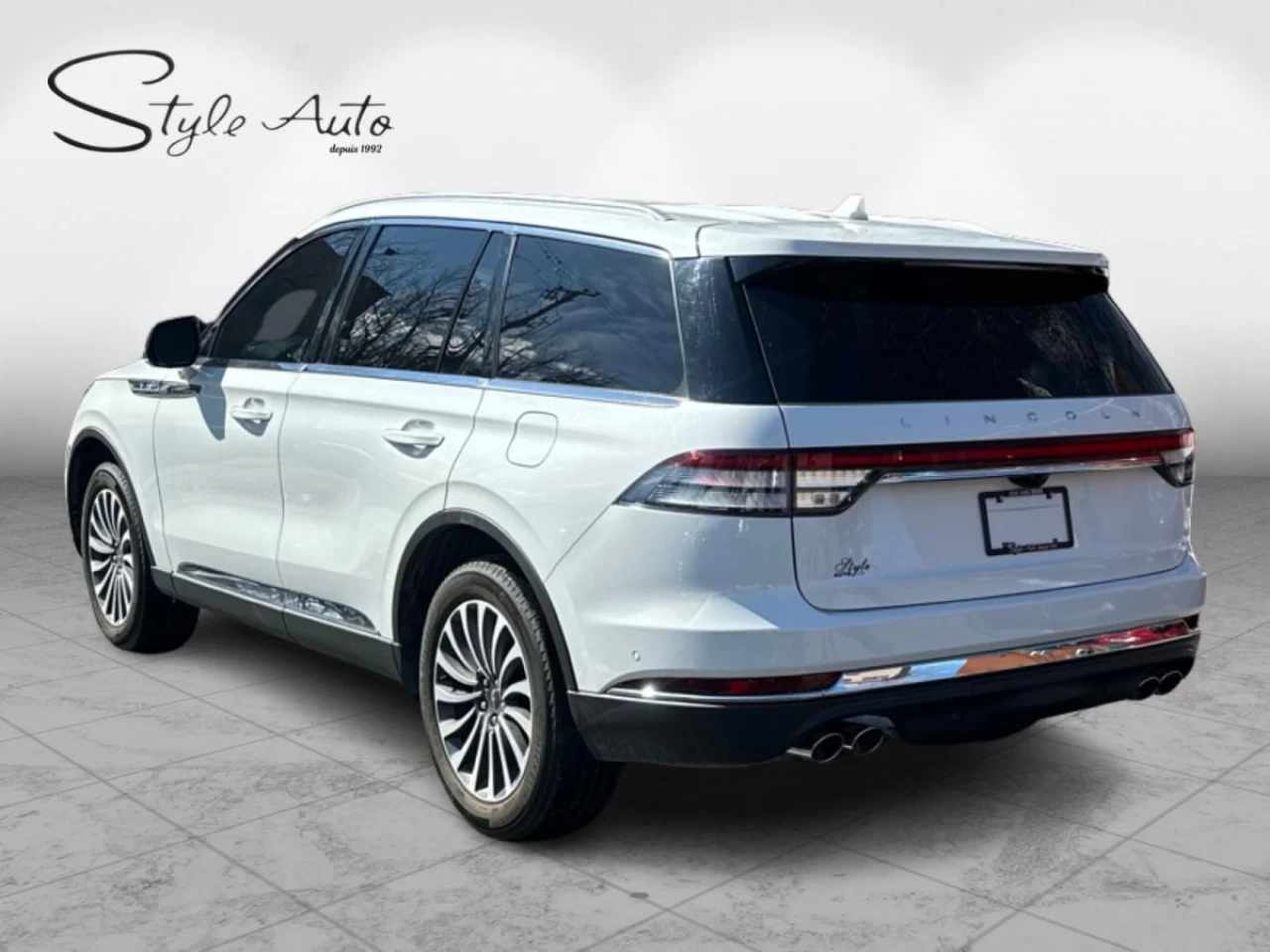 2023 Lincoln Aviator Reserve AWD 7 pass Image principale
