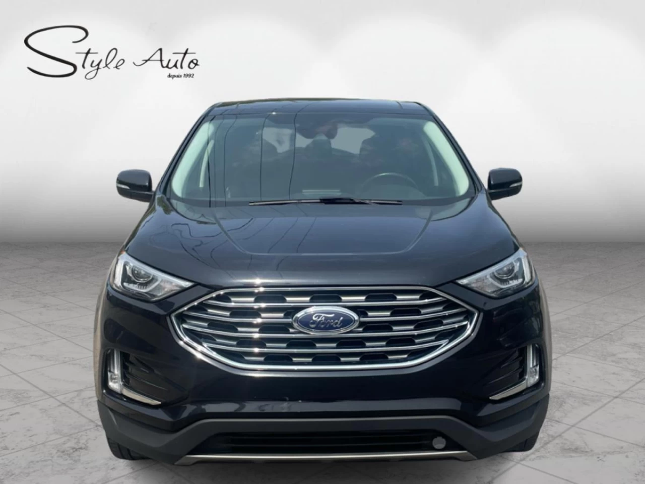 2021 Ford Edge Titanium AWD FULLY LOADED Main Image