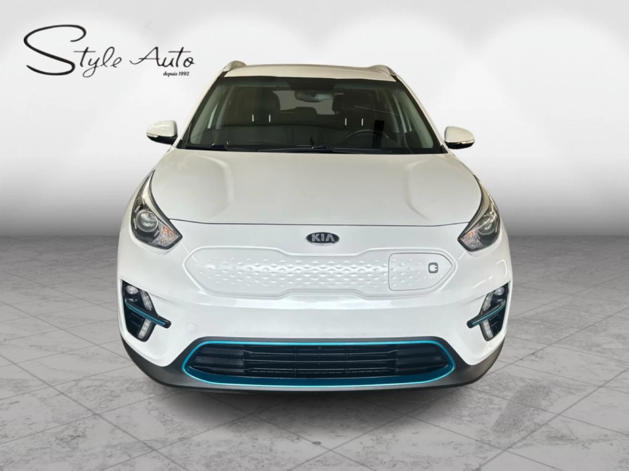 2021 Kia Niro EX FWD Main Image