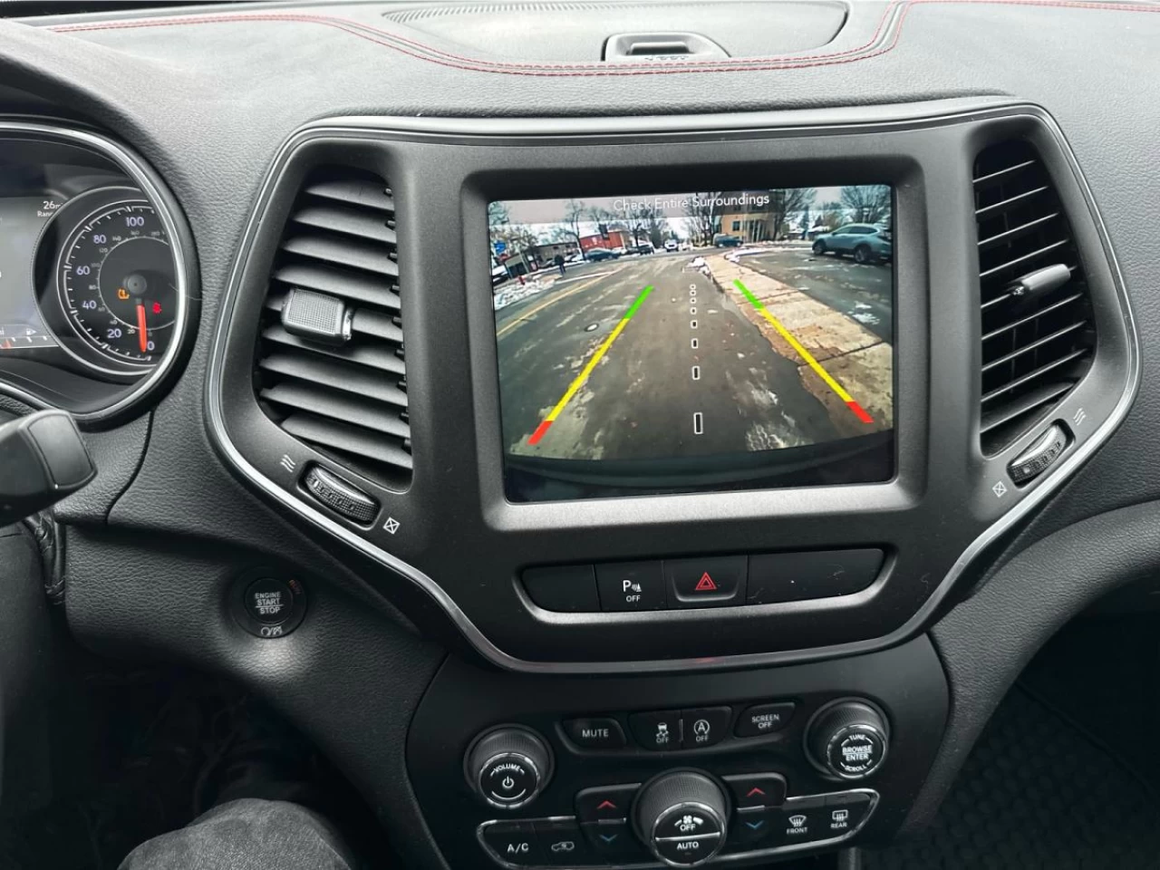 2019 Jeep Cherokee Trailhawk Elite 4x4 Image principale