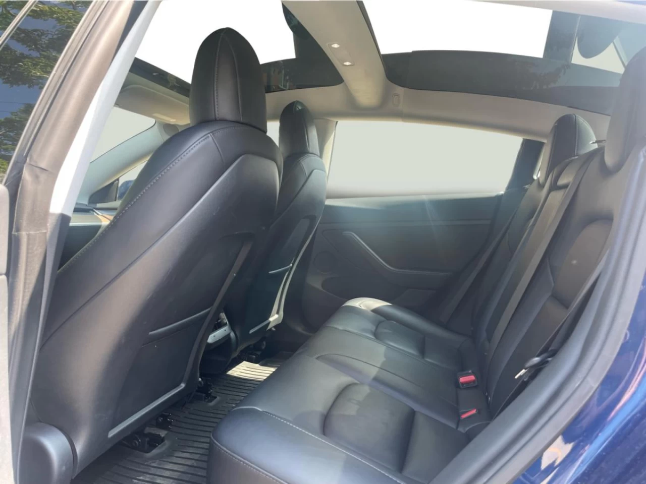 2022 Tesla Model 3  Main Image