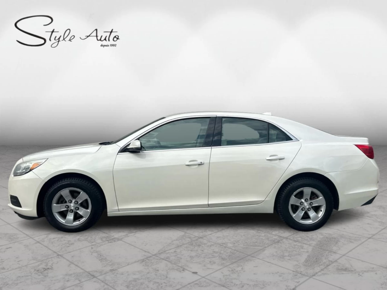2013 Chevrolet Malibu LT Main Image
