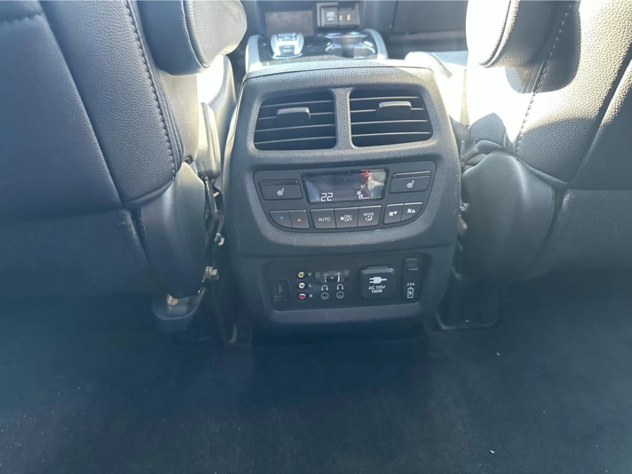 2017 Honda Pilot 4WD Touring Image principale