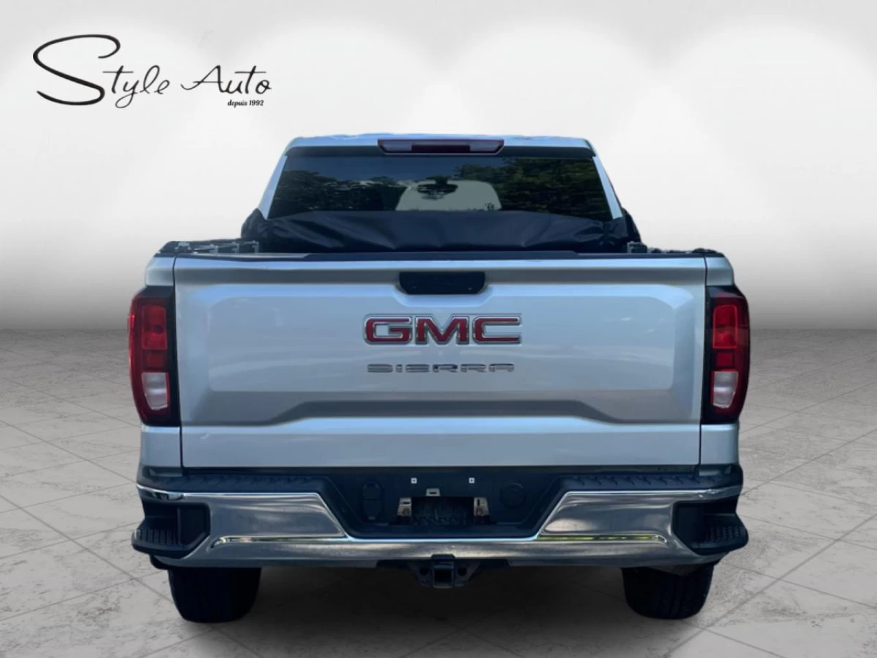 2021 GMC Sierra 1500 Crew Cab Short Box 4-Wheel Drive Image principale