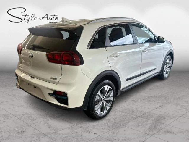 Kia Niro EX FWD 2021