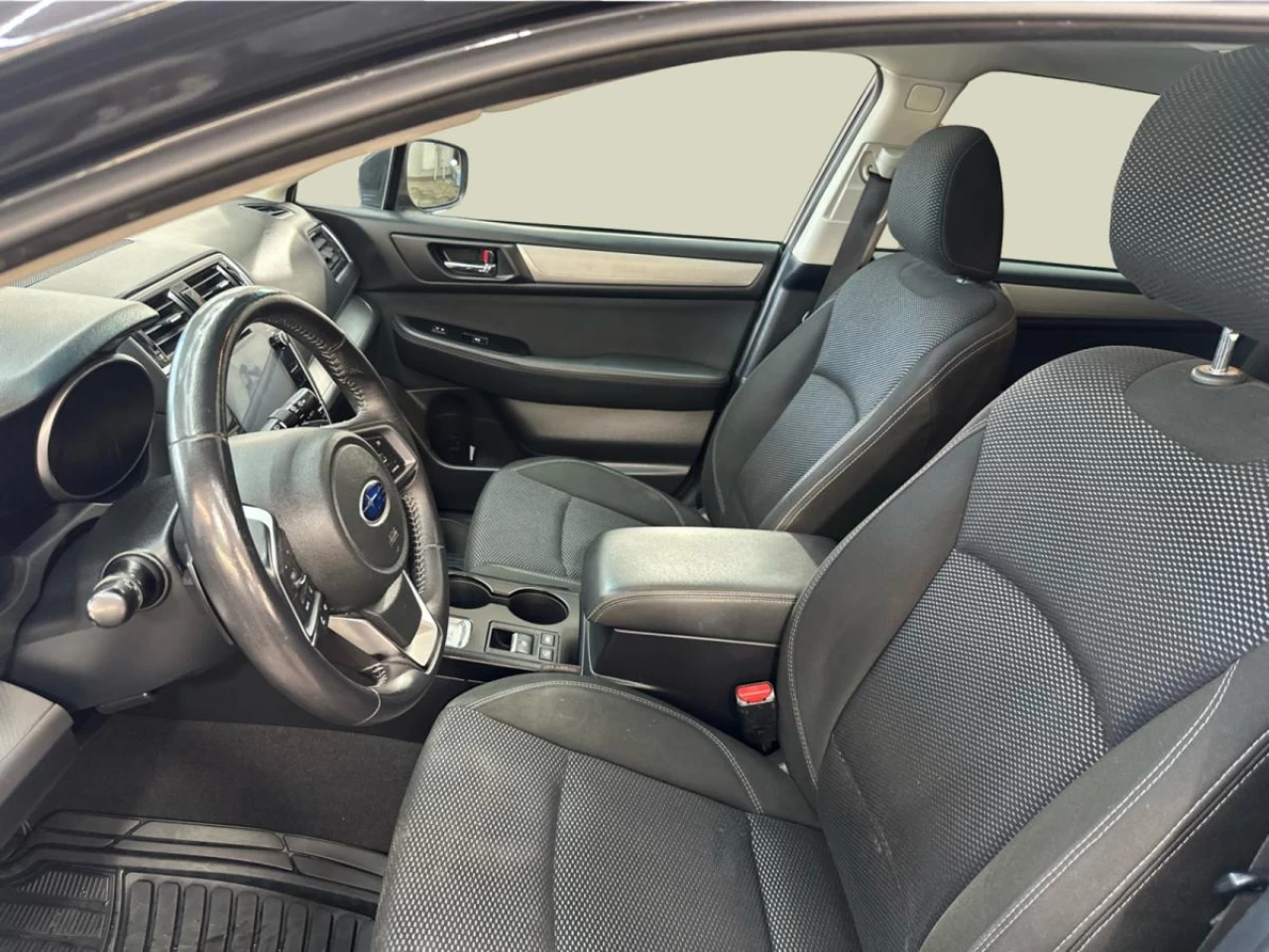 2018 Subaru Outback 2.5i Touring Fully Loaded 4x4 roof Camera Image principale