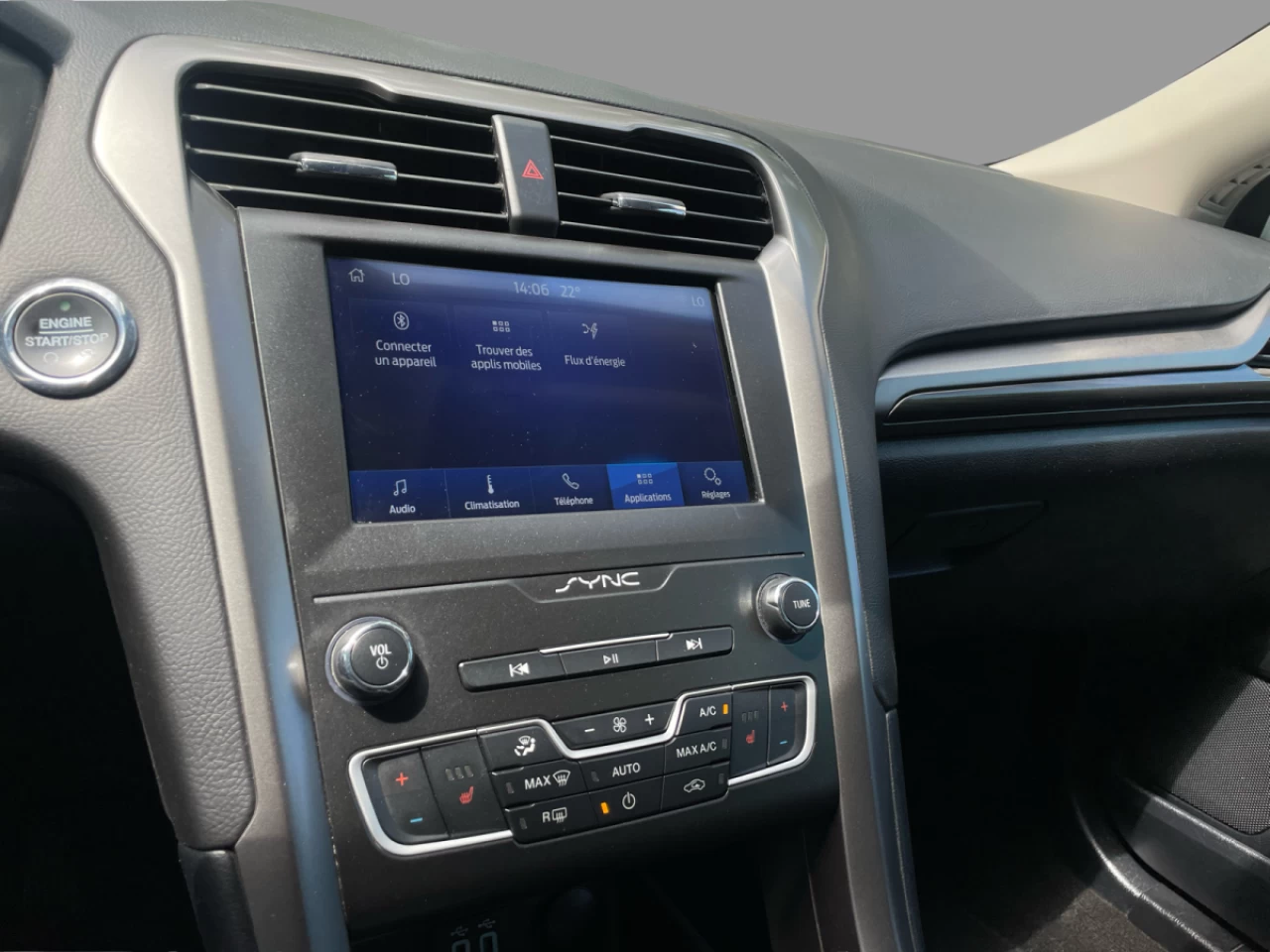 2019 Ford Fusion Energi SEL FWD Image principale