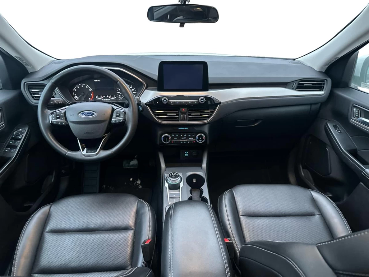 2022 Ford Escape SEL AWD Image principale