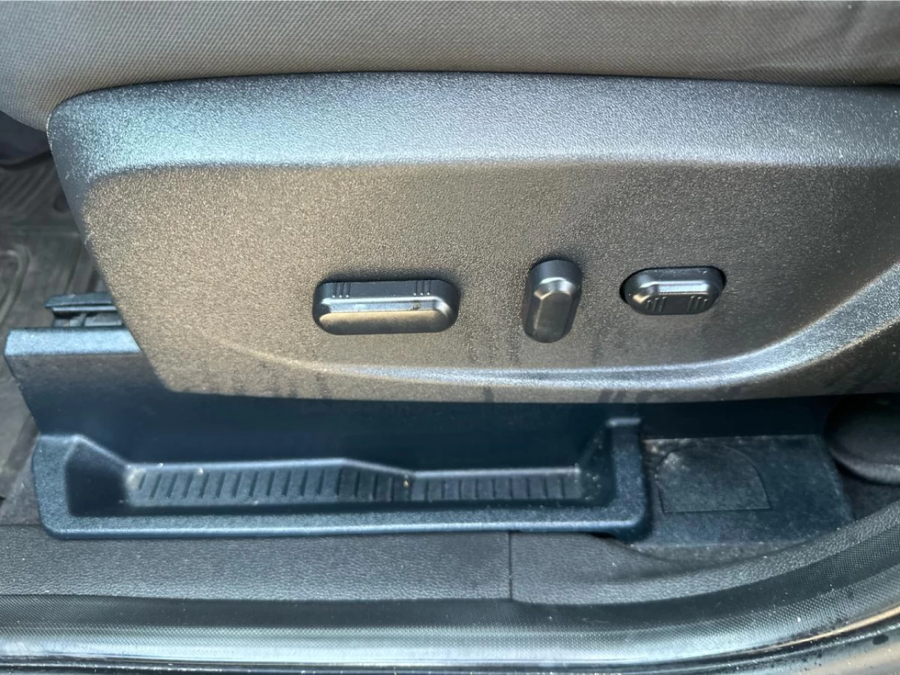 2016 Ford Escape 4WD 4dr SE Image principale