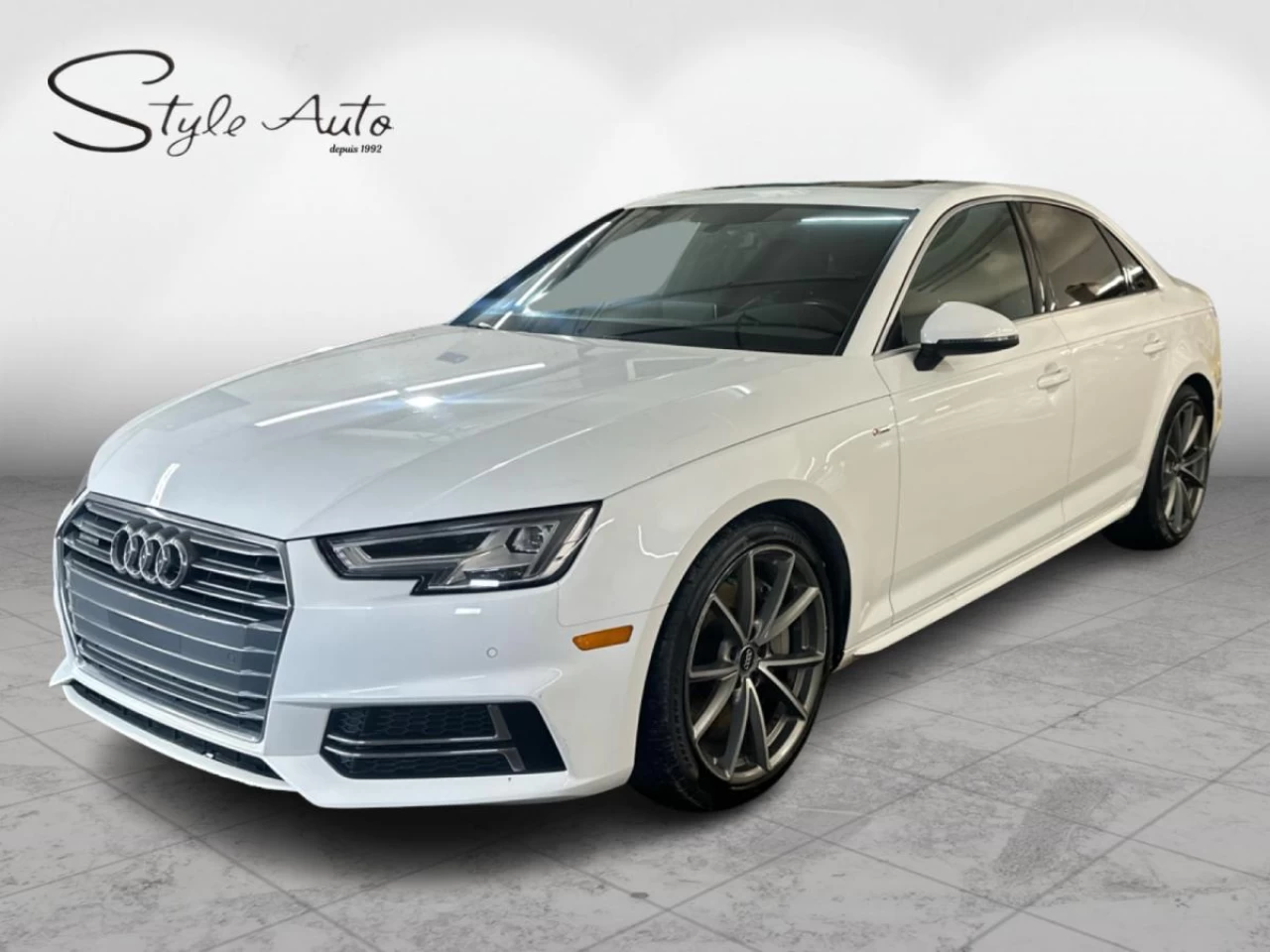 2017 Audi A4 Progressiv Quattro Main Image