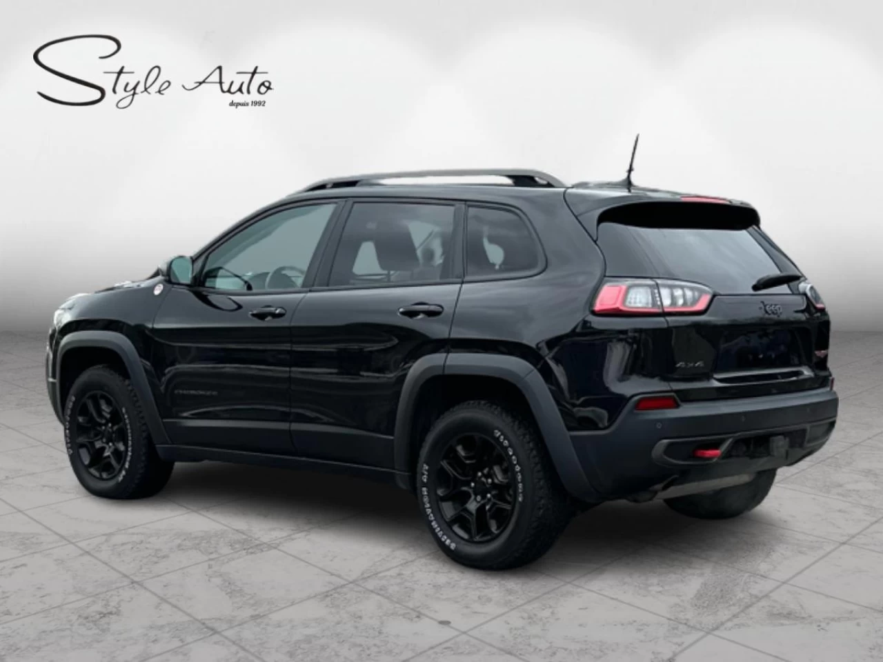 2019 Jeep Cherokee Trailhawk Elite 4x4 Image principale