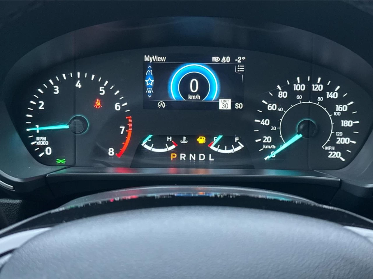 2022 Ford Escape SEL AWD Image principale