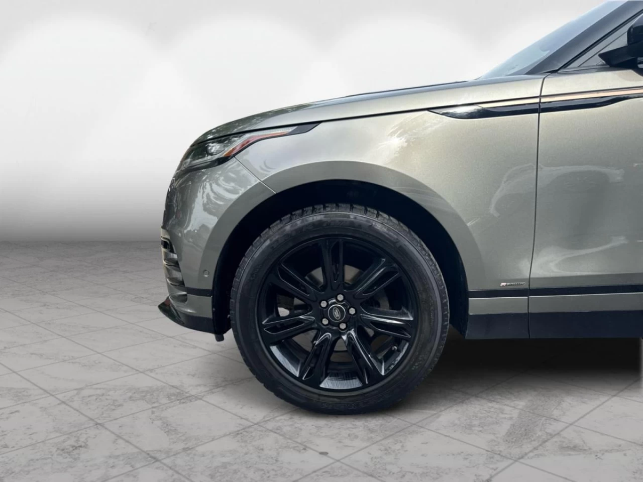 2018 Land Rover Range Rover Velar D180 R-Dynamic SE Image principale