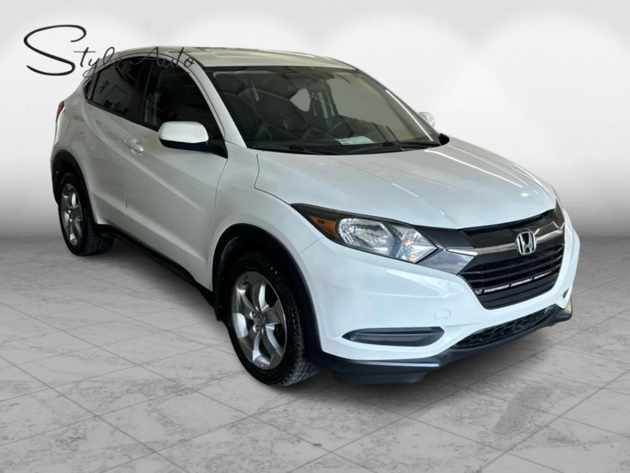 2016 Honda HR-V 4WD LX CVT Image principale