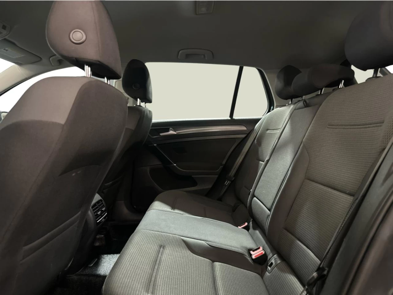2020 Volkswagen e-Golf Comfortline Main Image