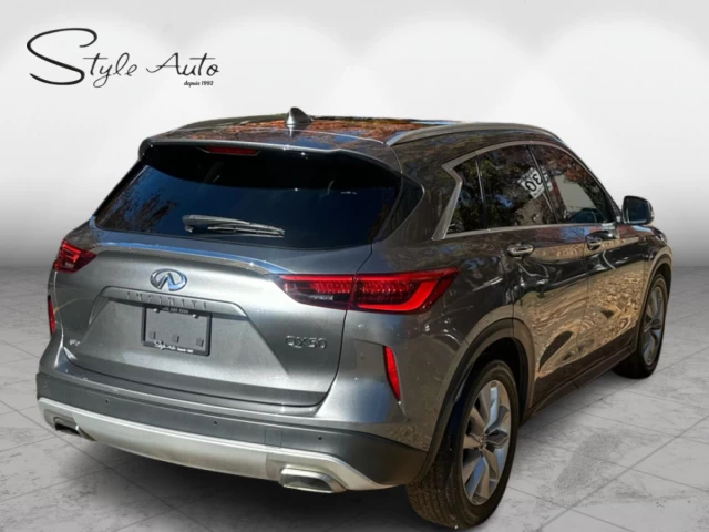 Infiniti QX50 LUXE AWD 2021