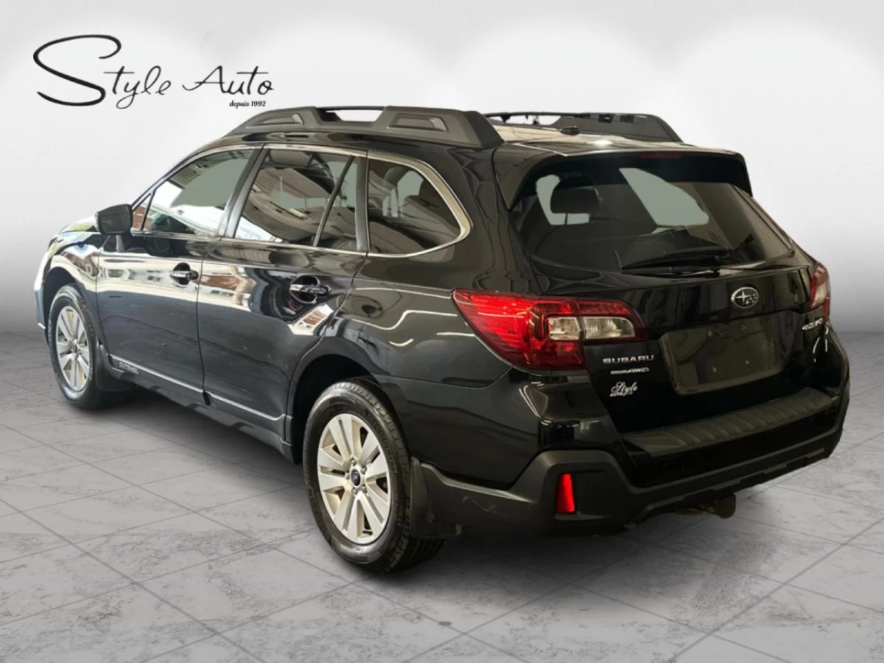 2018 Subaru Outback 2.5i Touring Fully Loaded 4x4 roof Camera Image principale