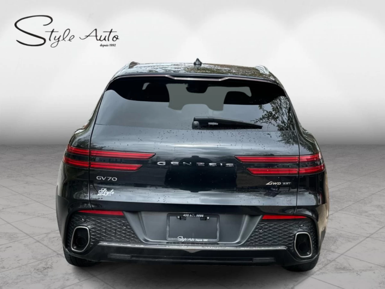 2022 Genesis GV70 2.5T Advanced AWD Main Image