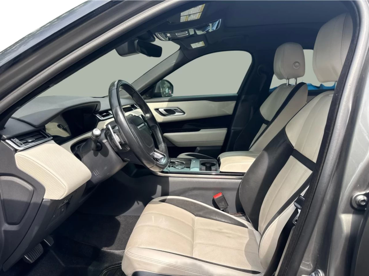 2018 Land Rover Range Rover Velar D180 R-Dynamic SE Image principale