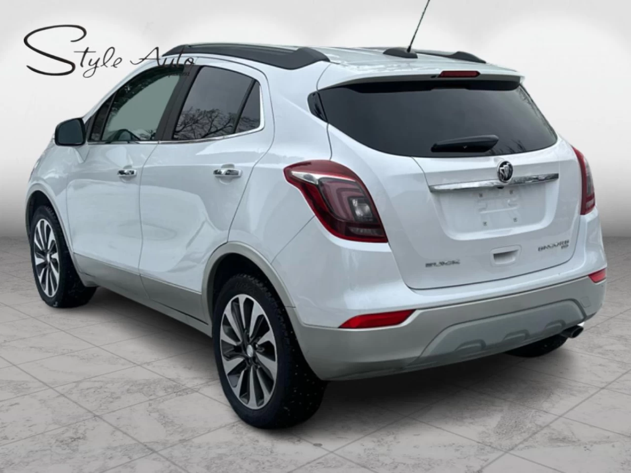 2017 Buick Encore Essence AWD Main Image