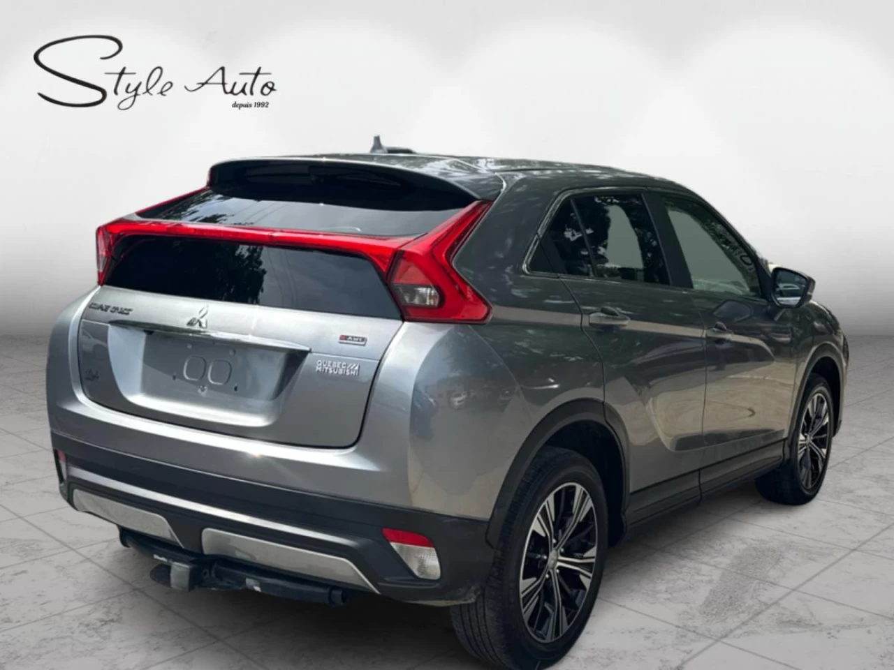 2020 Mitsubishi Eclipse Cross ES S-AWC Image principale