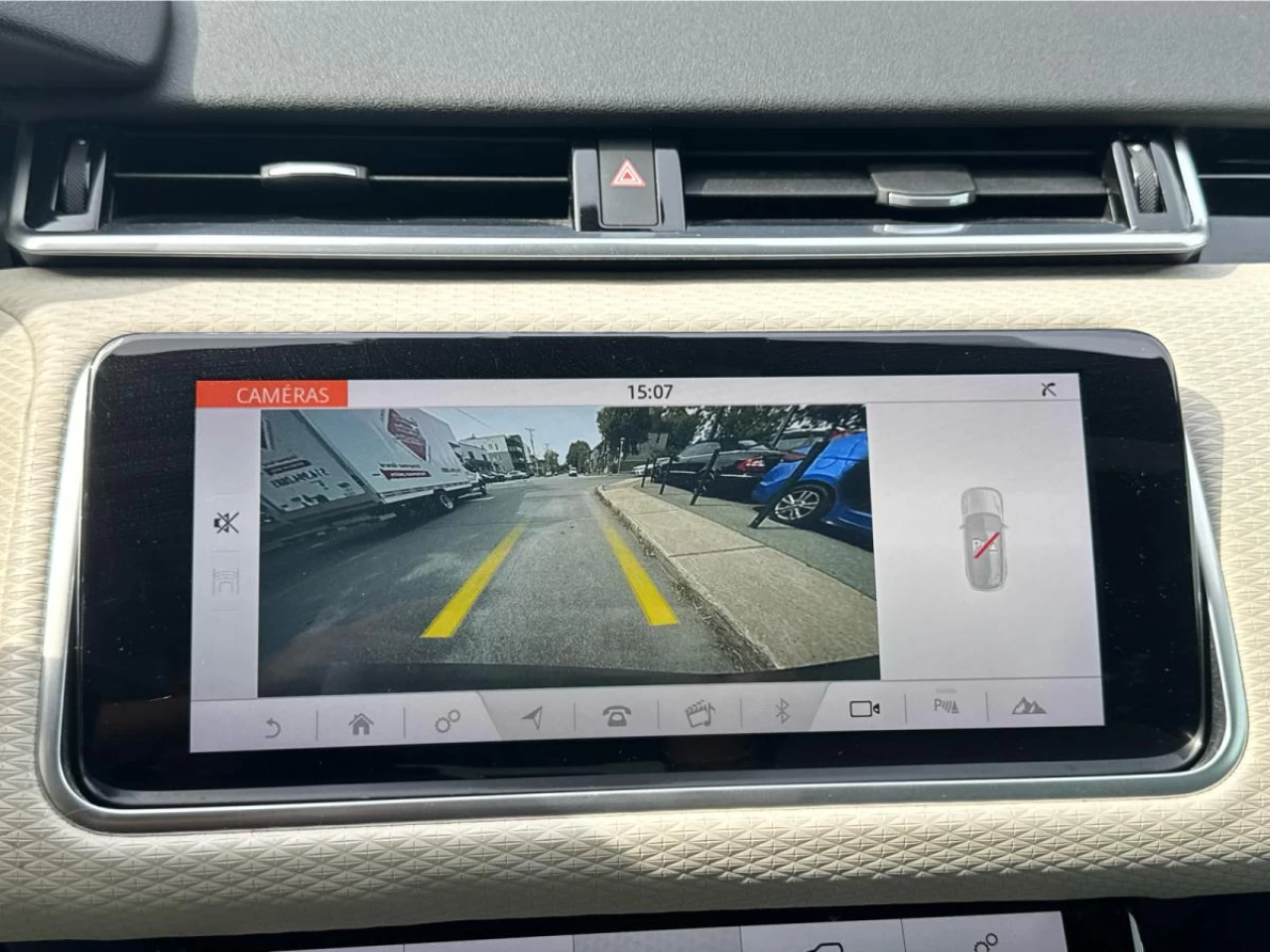 2018 Land Rover Range Rover Velar D180 R-Dynamic SE Image principale