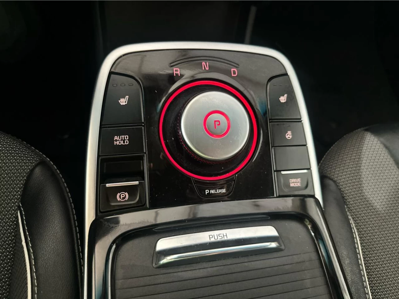 2021 Kia Niro EX FWD Main Image