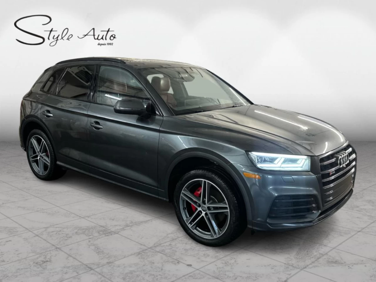 2019 Audi SQ5 Progressiv 3.0 TFSI quattro Image principale