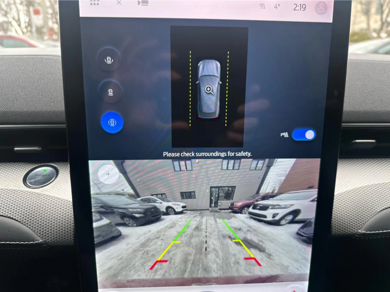 2023 Ford Mustang Mach-E Select AWD Image principale