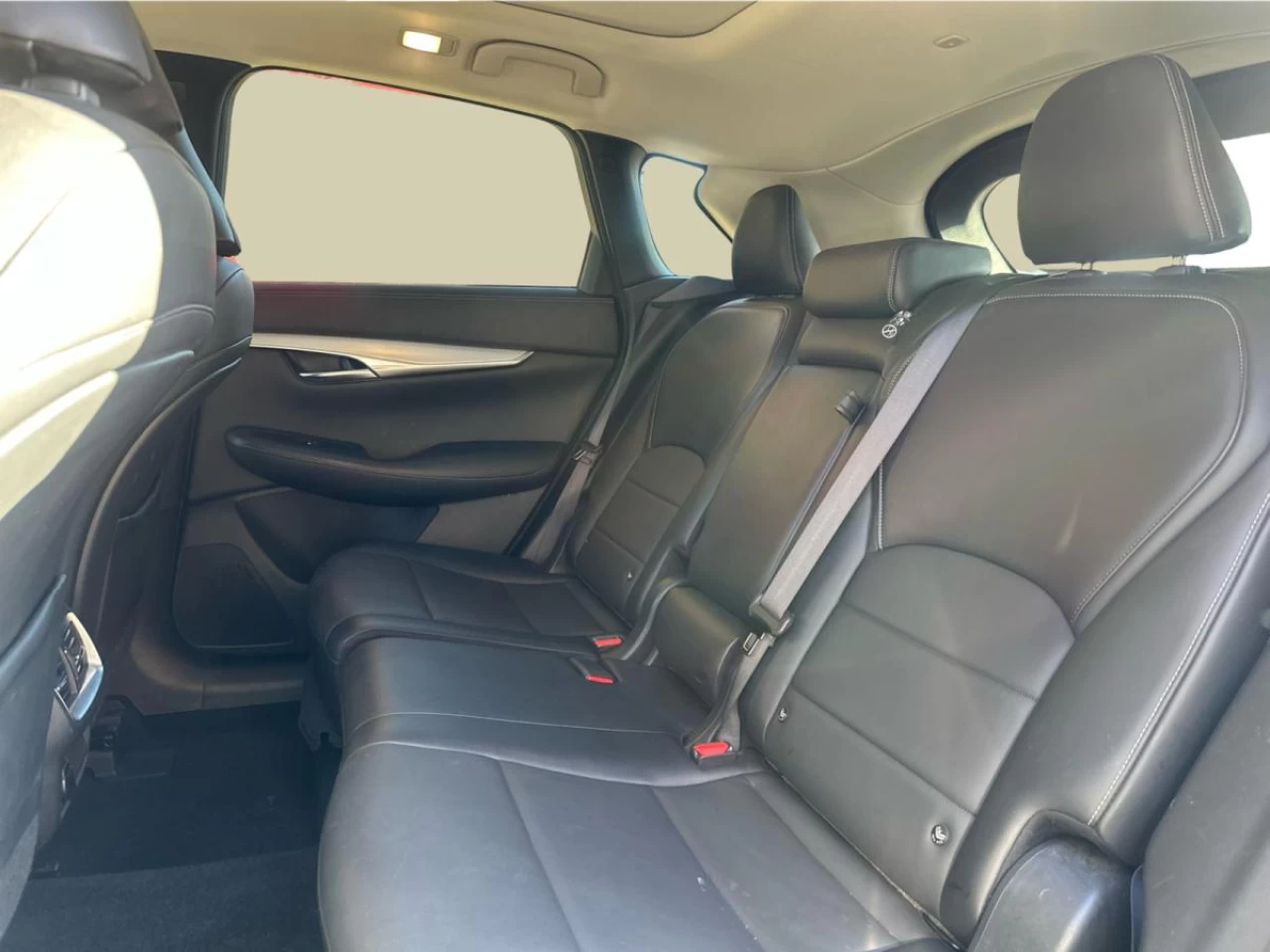 2021 Infiniti QX50 LUXE AWD Main Image