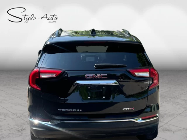 GMC Terrain AWD AT4 2022