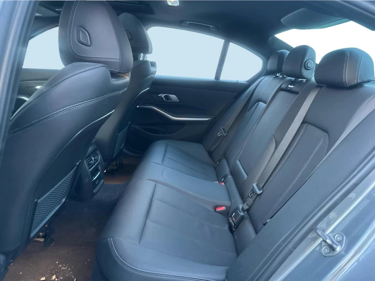 2023 BMW 3 Series Sedan xdrive 330i Image principale