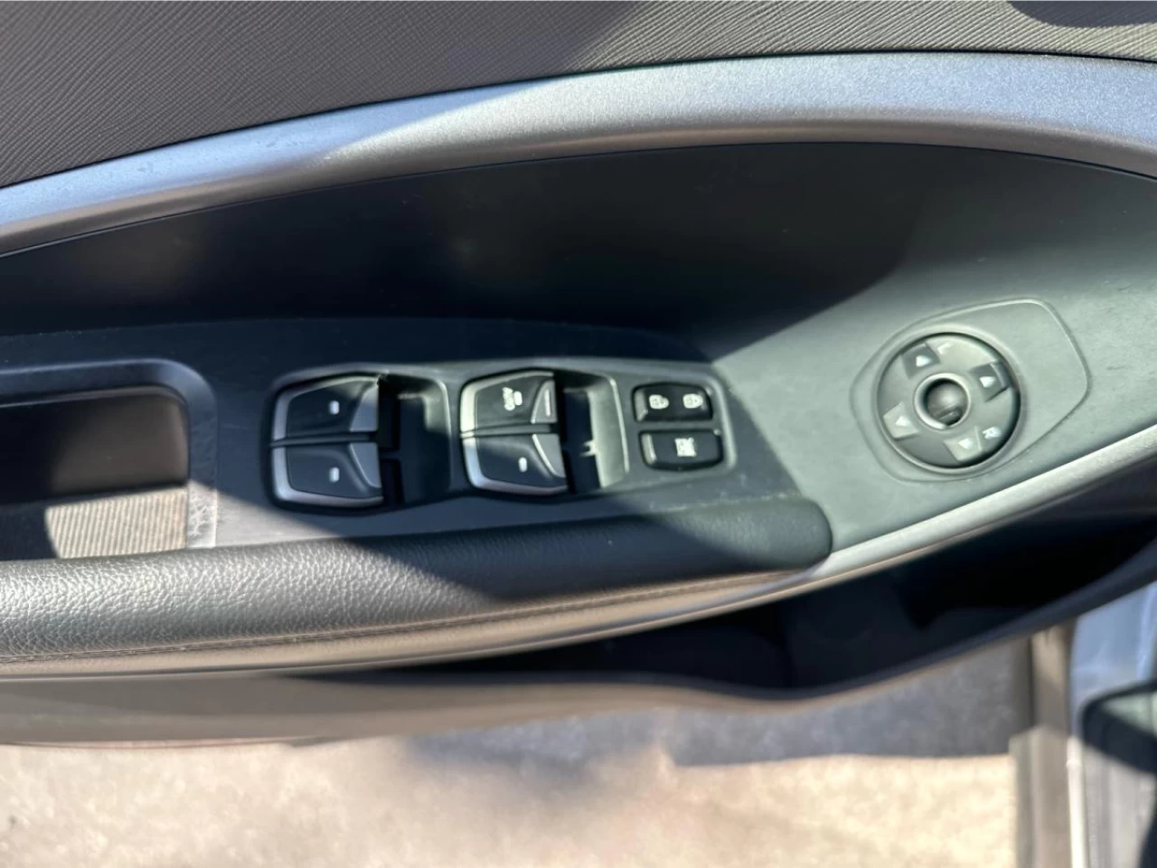 2015 Hyundai Santa Fe Sport FWD 4dr 2.4L Image principale